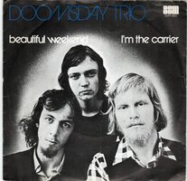 Doomsday Trio - Beautiful Weekend + I'm The Carrier (Vinylsingle)