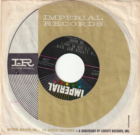 Majors - She's A Troublemaker + A Little Bit Not (Vinylsingle)