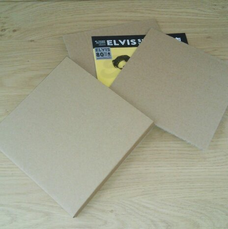 Shipping cardboard stiffeners for 7