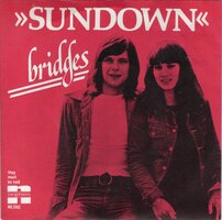 Sundown - Bridges + Thue must be hold (Vinylsingle)