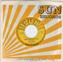 Bill Yates - Don't Step On My Dog + Stop, Wait And Listen (Vinylsingle)