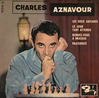 Charles Aznavour - Les deux guitares (EP) (Vinylsingle)