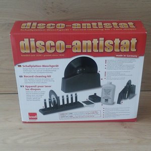 Disco-Antistat Record Cleaning Machine